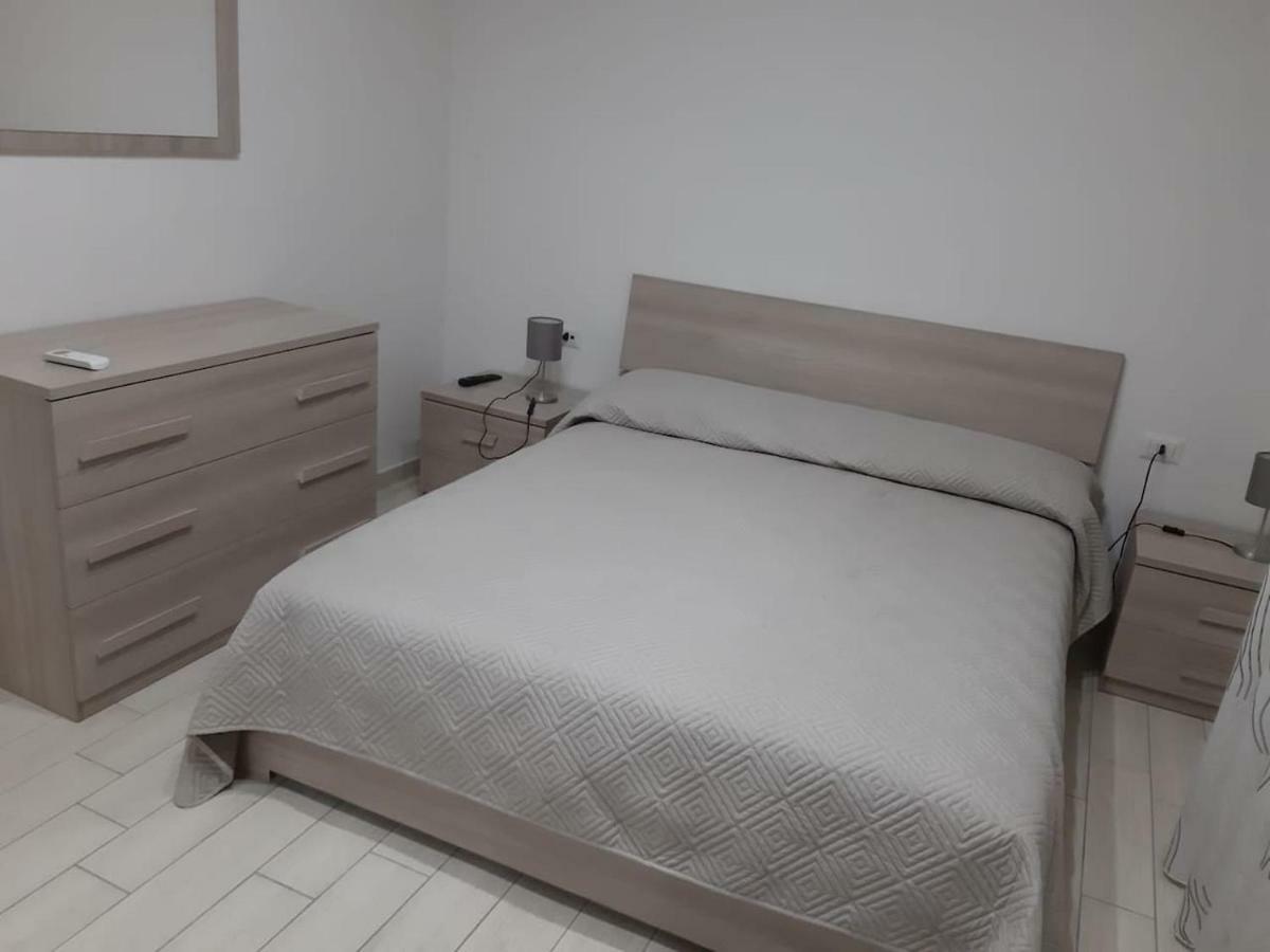 La Casa Di Donatella Ξενοδοχείο Νάπολη Εξωτερικό φωτογραφία